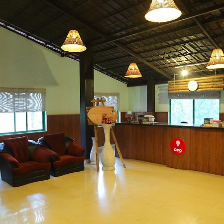 Oyo 4651 Woodpecker Resort Мунар Екстериор снимка