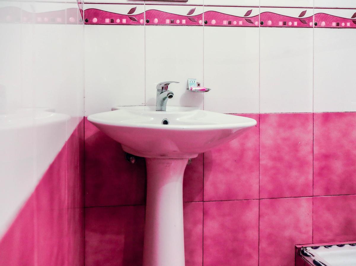 Oyo 4651 Woodpecker Resort Мунар Екстериор снимка